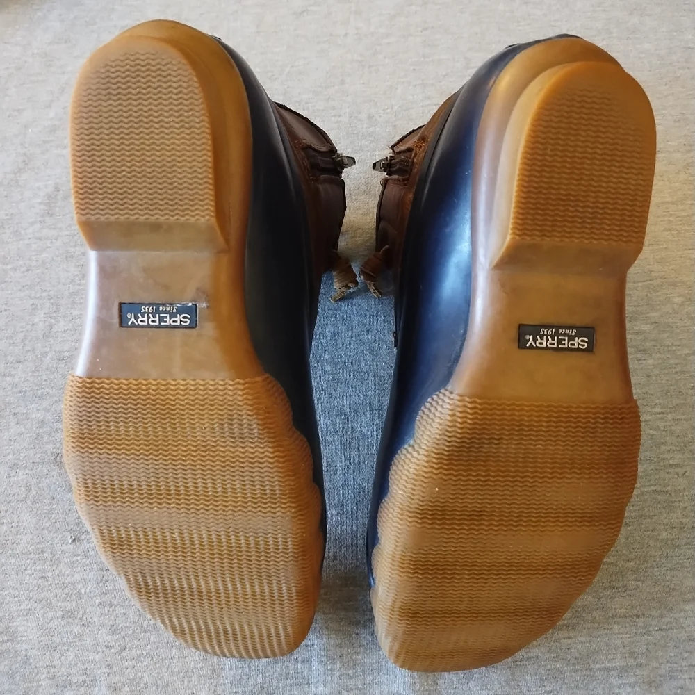 Sperry Top-Sider Saltwater Navy Rain Boots Girl's Sz 6 - Equivalent to Women's 8